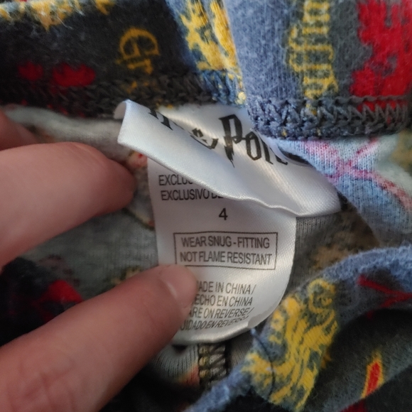 Lot of 2 4T Harry Potter Pajamas - Picture 4 of 12